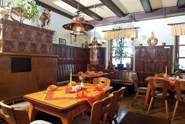Restaurant&Pension "Bergglock'L" Altenberg Buitenkant foto
