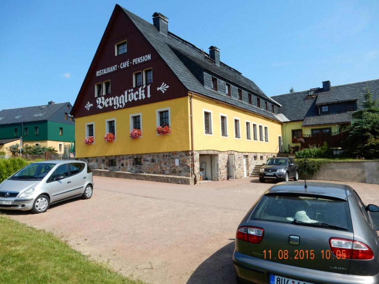 Restaurant&Pension "Bergglock'L" Altenberg Buitenkant foto