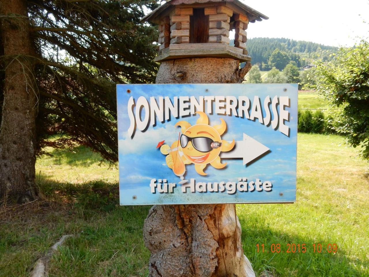 Restaurant&Pension "Bergglock'L" Altenberg Buitenkant foto